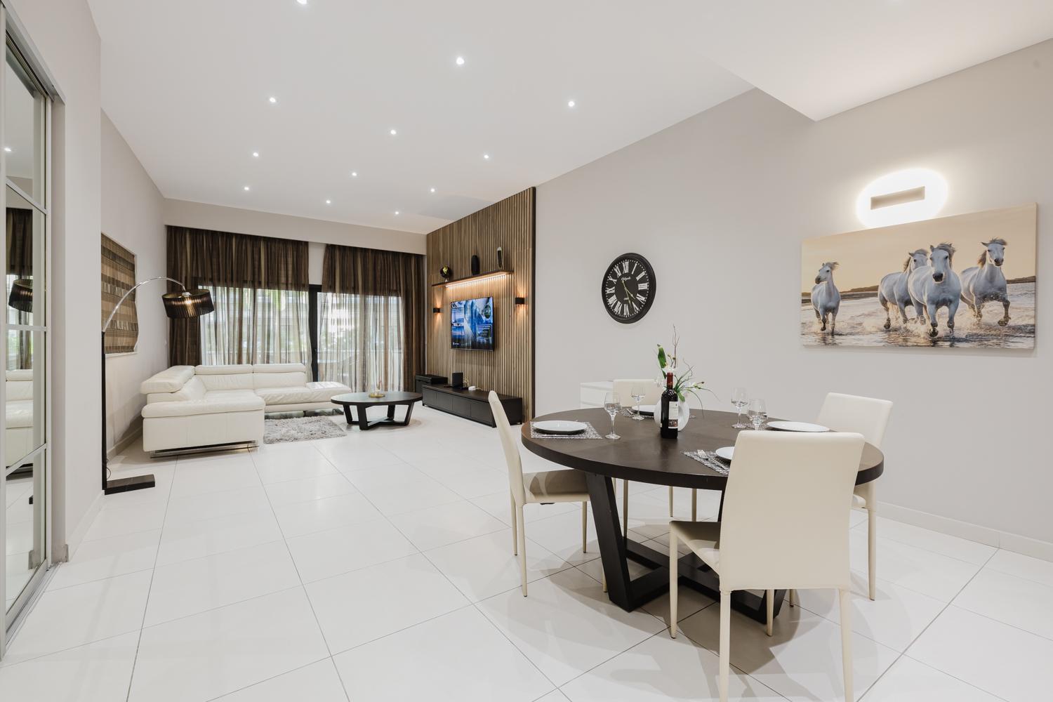 Apartamento Luxury 3-bedroom In St Julians
